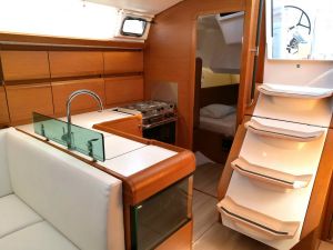 Sun Odyssey 449