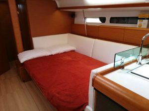 Sun Odyssey 449