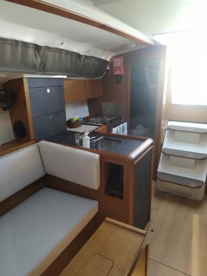 Sun Odyssey 349