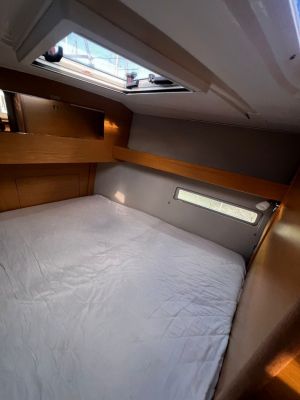 Dufour 390 GL