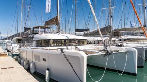 Lagoon 39
