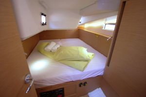 Sun Odyssey 490