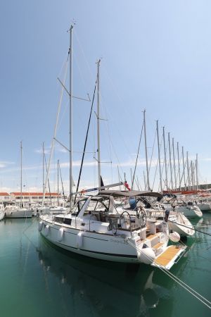 Oceanis 35.1