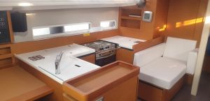 Sun Odyssey 410