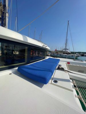 Lagoon 40