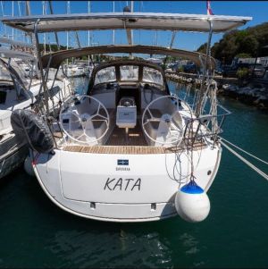 Bavaria Cruiser 37