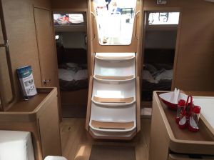 Sun Odyssey 440