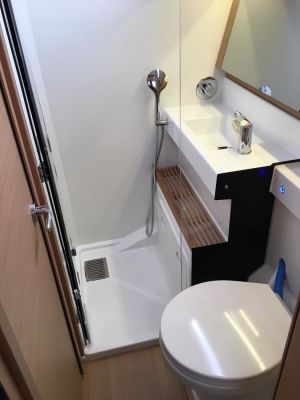 Sun Odyssey 440