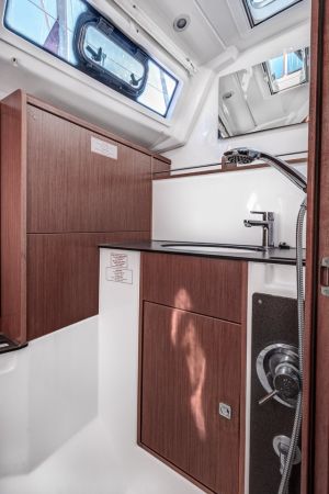 Bavaria Cruiser 37