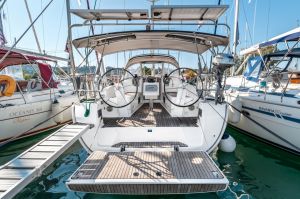Bavaria Cruiser 37