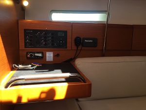 Sun Odyssey 389