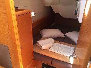 Sun Odyssey 389