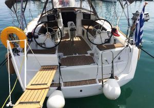 Sun Odyssey 389