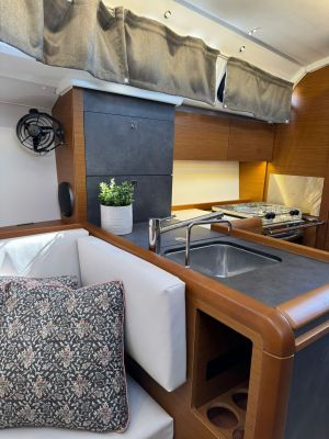 Sun Odyssey 349