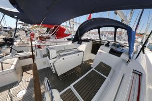Sun Odyssey 439