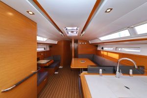Sun Odyssey 439