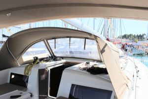 Sun Odyssey 490