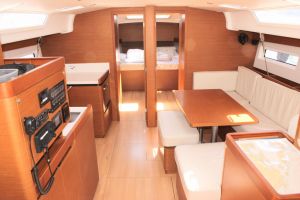 Sun Odyssey 490