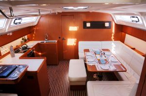 Bavaria Cruiser 51