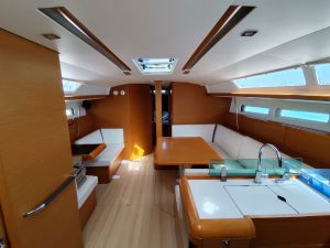 Sun Odyssey 449