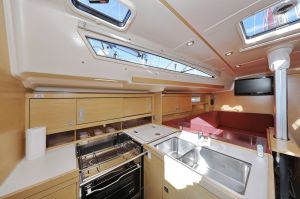 Elan 350