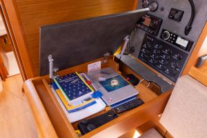 Sun Odyssey 349