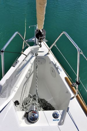 Dufour 382