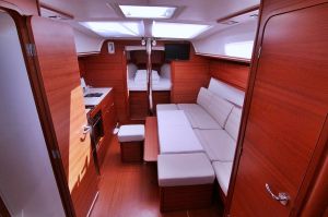 Dufour 382