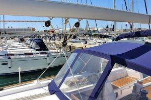 Dufour 382