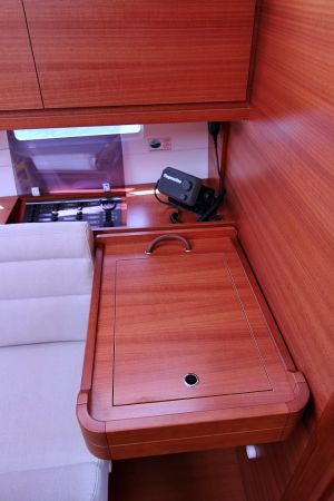 Dufour 382