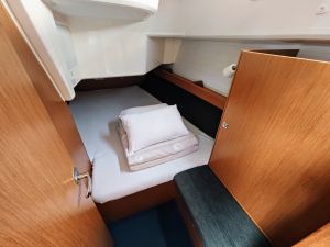 Bavaria Cruiser 37