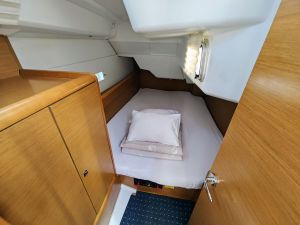 Sun odyssey 379