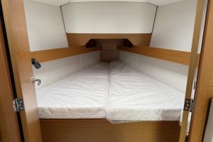 Sun Odyssey 349