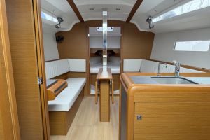 Sun Odyssey 349