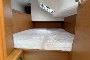 Sun Odyssey 349