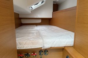 Sun Odyssey 349