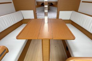 Sun Odyssey 349