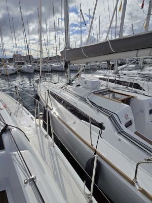 Sun Odyssey 349