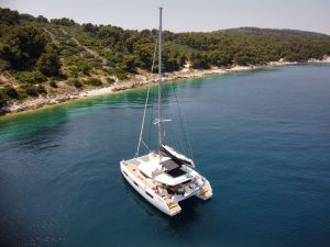 Lagoon 46