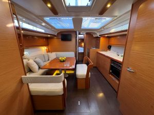 Dufour 430 GL