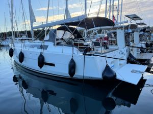Dufour 430 GL