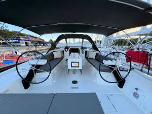 Dufour 430 GL
