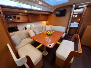 Dufour 430 GL
