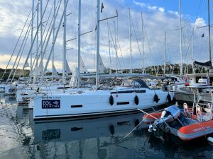 Dufour 430 GL