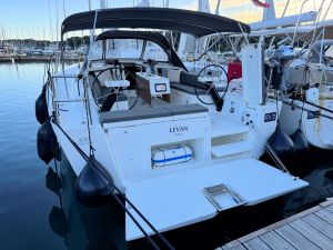 Dufour 430 GL