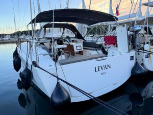 Dufour 430 GL