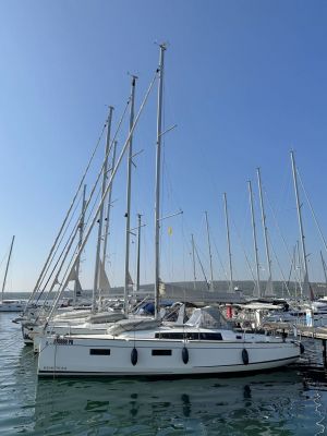 Oceanis 38.1
