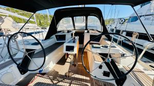 Dufour 360 GL