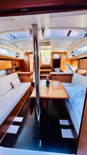 Dufour 360 GL