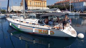 Bavaria 49
